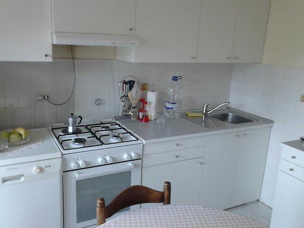 Apartment Dragan Pula Luaran gambar